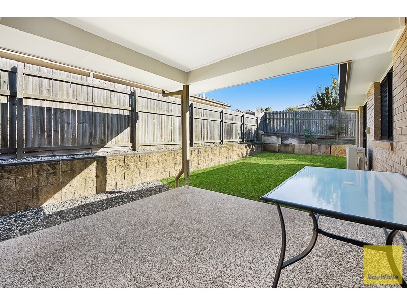 61 Rolland Parade, Warner QLD 4500