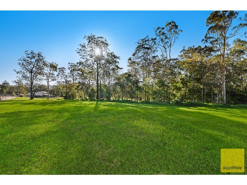 61 Rolland Parade, Warner QLD 4500