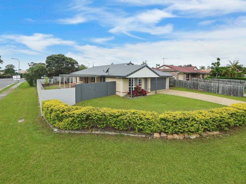 1 Paramount Drive, Warner QLD 4500