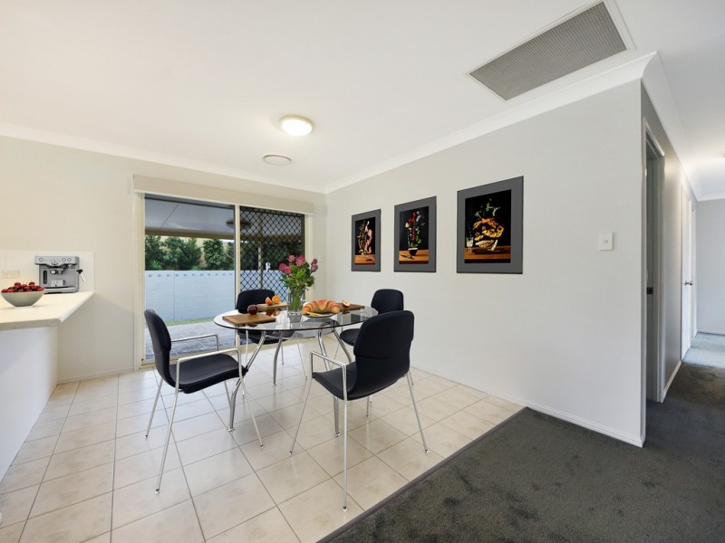 1 Paramount Drive, Warner QLD 4500