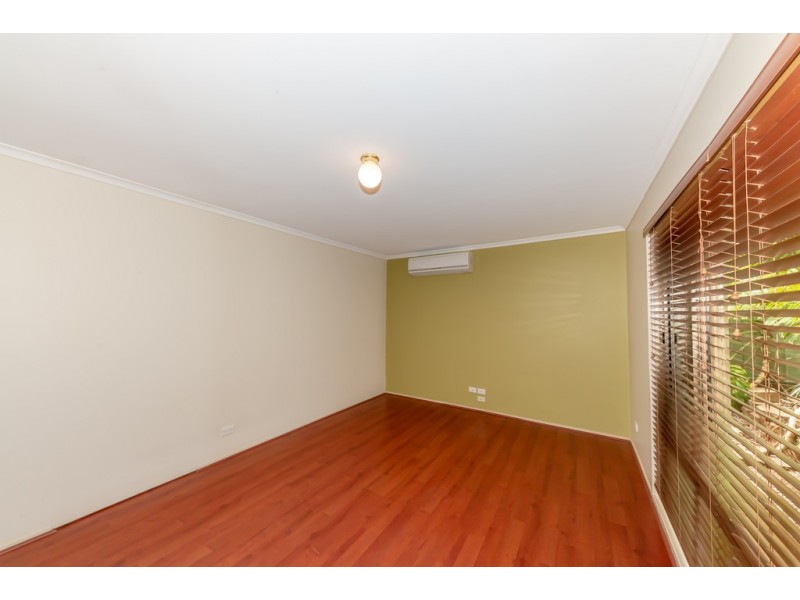 25 Newbury Crescent, Lawnton QLD 4501