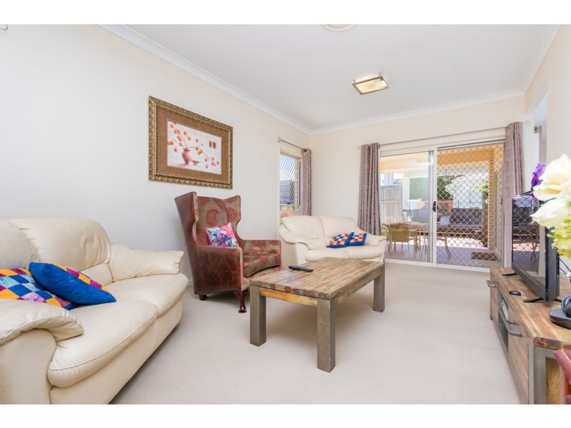 3 Silvabank Court, Warner QLD 4500