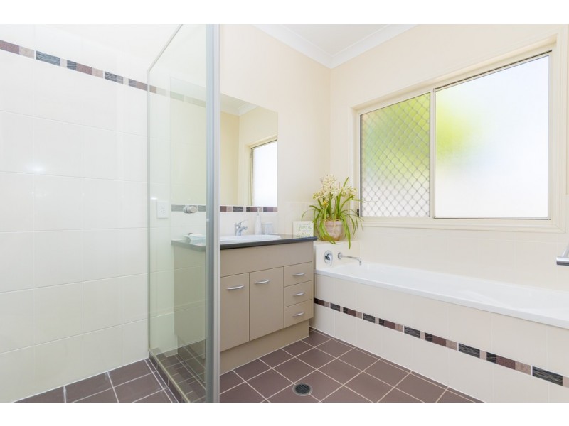 3 Silvabank Court, Warner QLD 4500