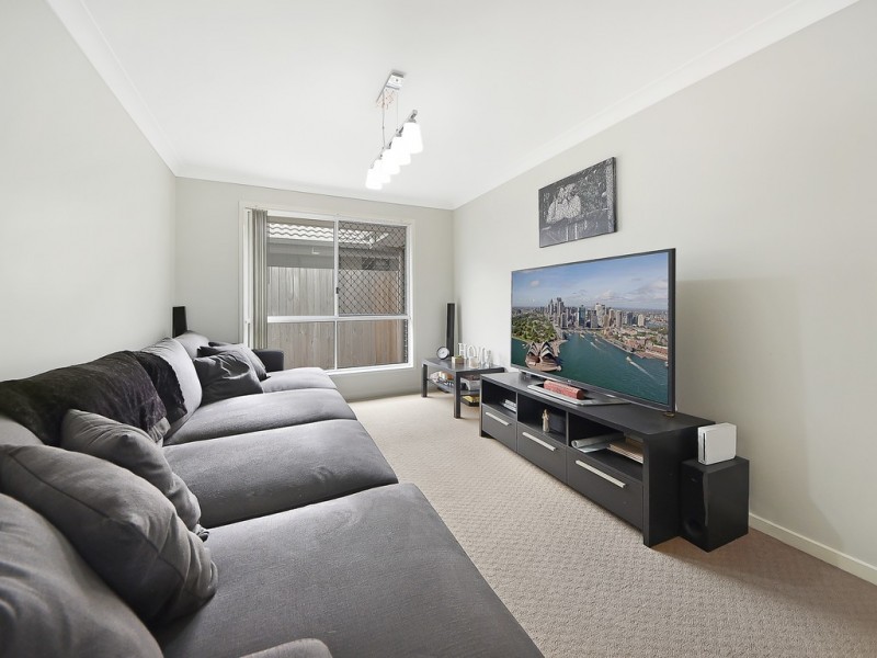 1 Fleet Circuit, Bray Park QLD 4500