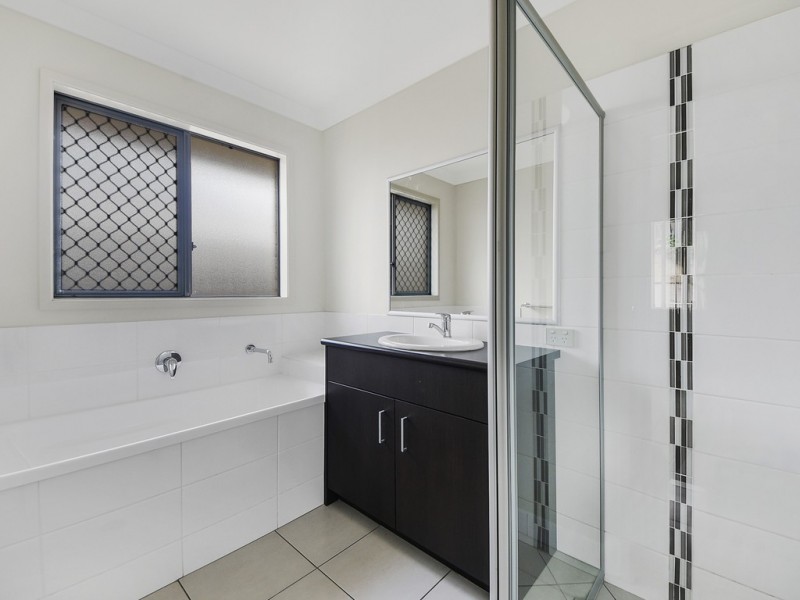 119 Brisbane Road, Warner QLD 4500