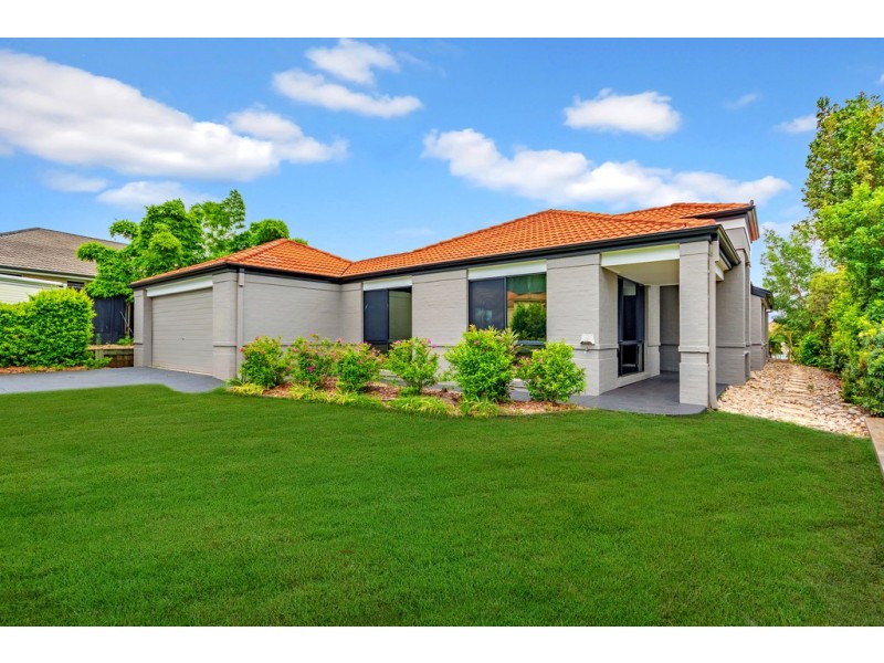 6 Sassafras Court, Warner QLD 4500