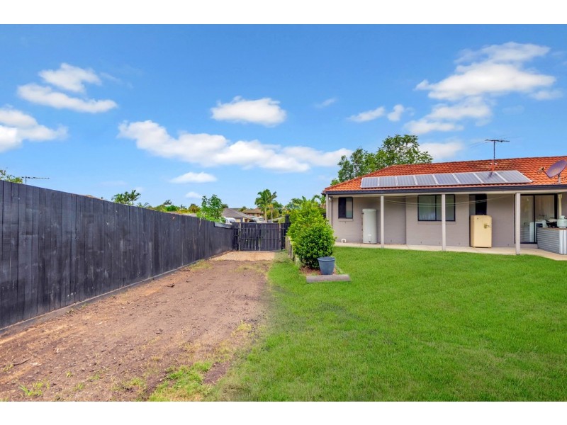 6 Sassafras Court, Warner QLD 4500