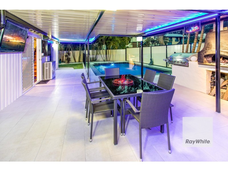 27 Carwell Avenue, Petrie QLD 4502