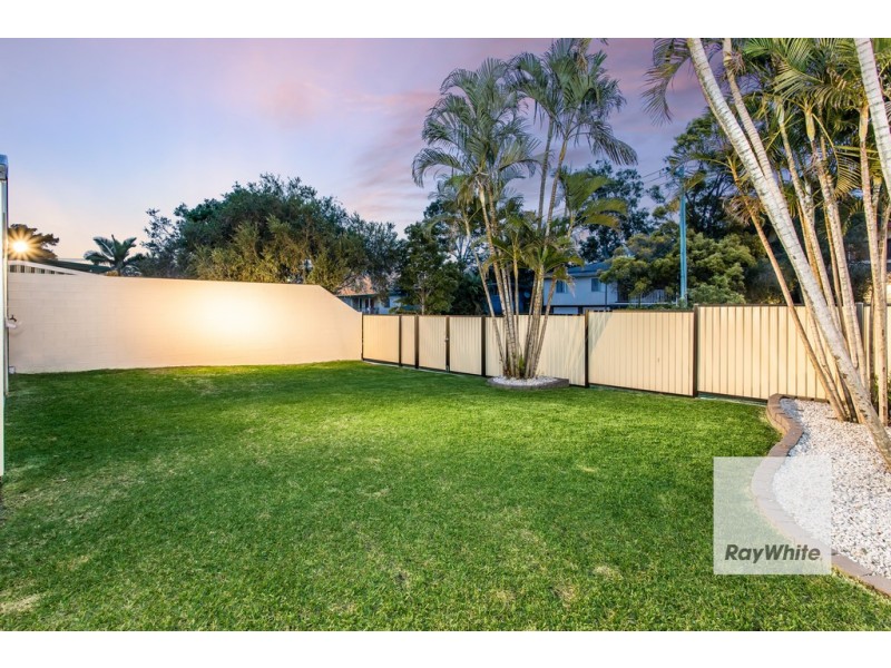 27 Carwell Avenue, Petrie QLD 4502