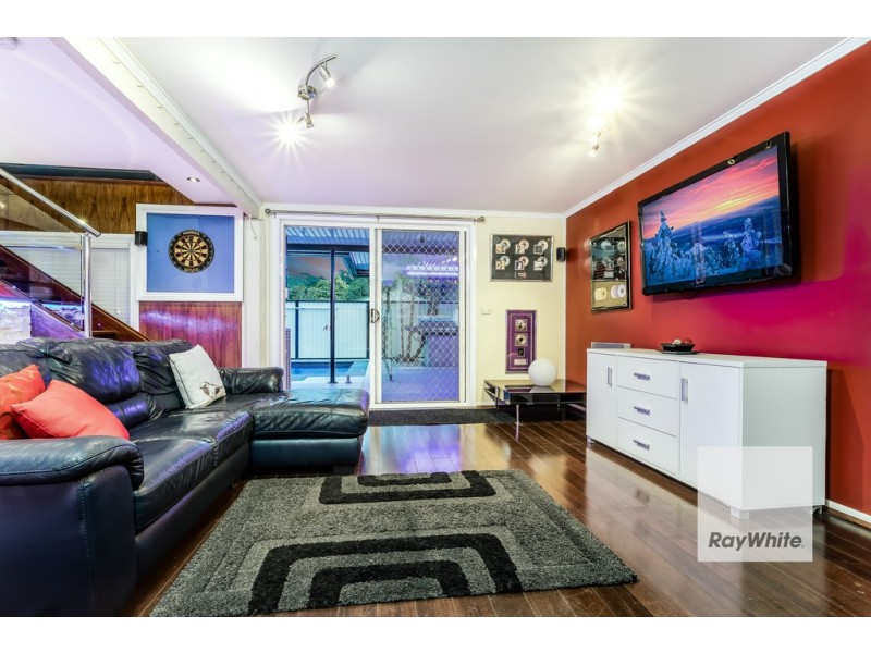 27 Carwell Avenue, Petrie QLD 4502