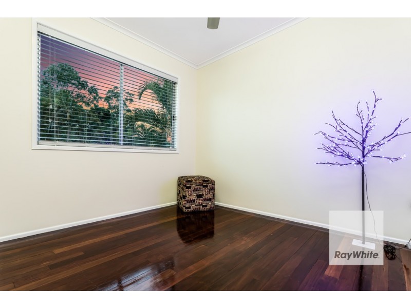 27 Carwell Avenue, Petrie QLD 4502