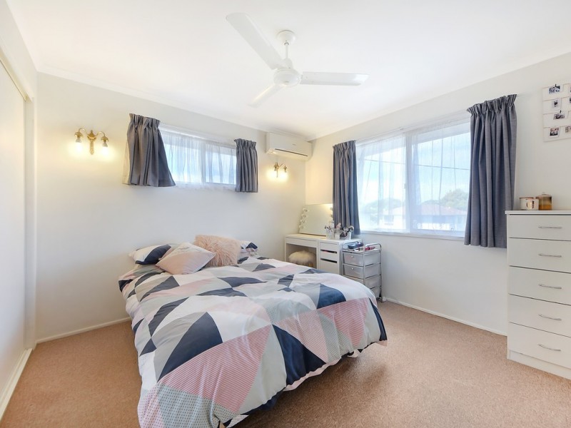 33 Windrest Street, Strathpine QLD 4500