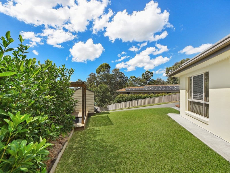 11 Paulette Court, Cashmere QLD 4500