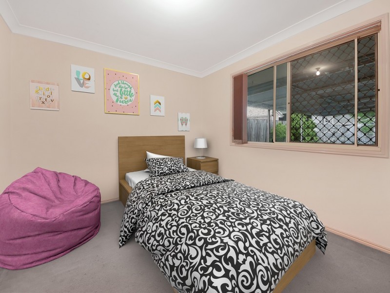 1 Noble Court, Warner QLD 4500