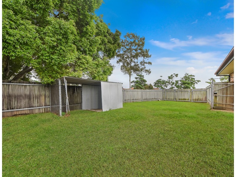 1 Noble Court, Warner QLD 4500