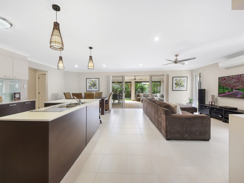 54 Solomon Parade, Warner QLD 4500