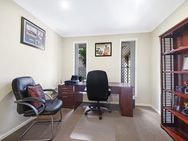 54 Solomon Parade, Warner QLD 4500