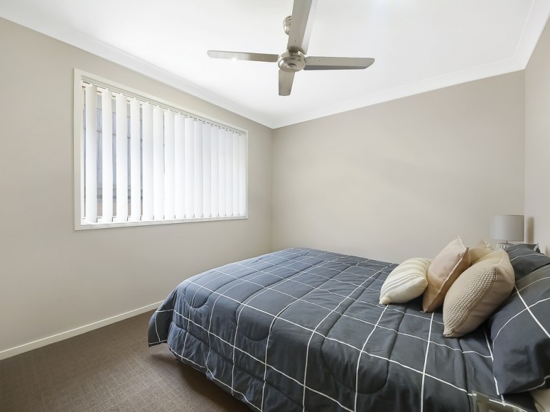 54 Solomon Parade, Warner QLD 4500