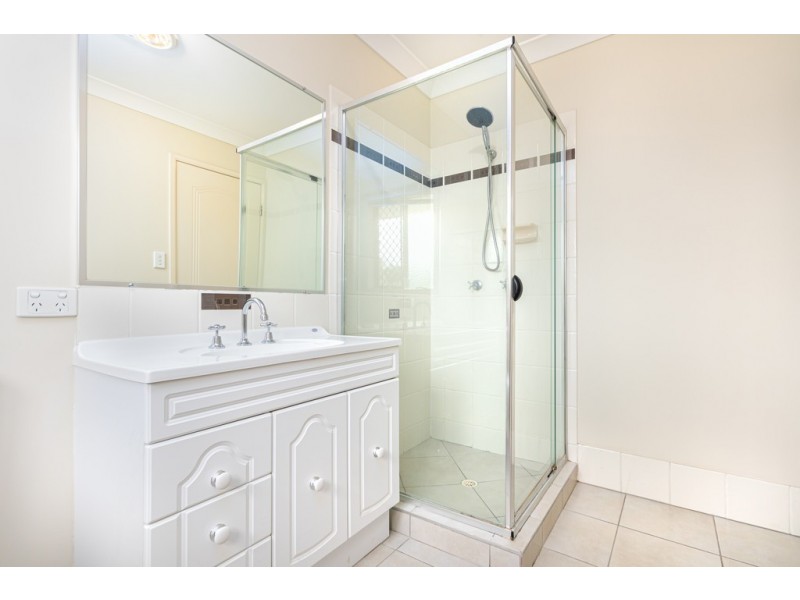 20 Brace Close, Bray Park QLD 4500