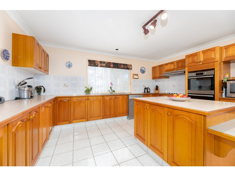 9 Quarrion Court, Warner QLD 4500