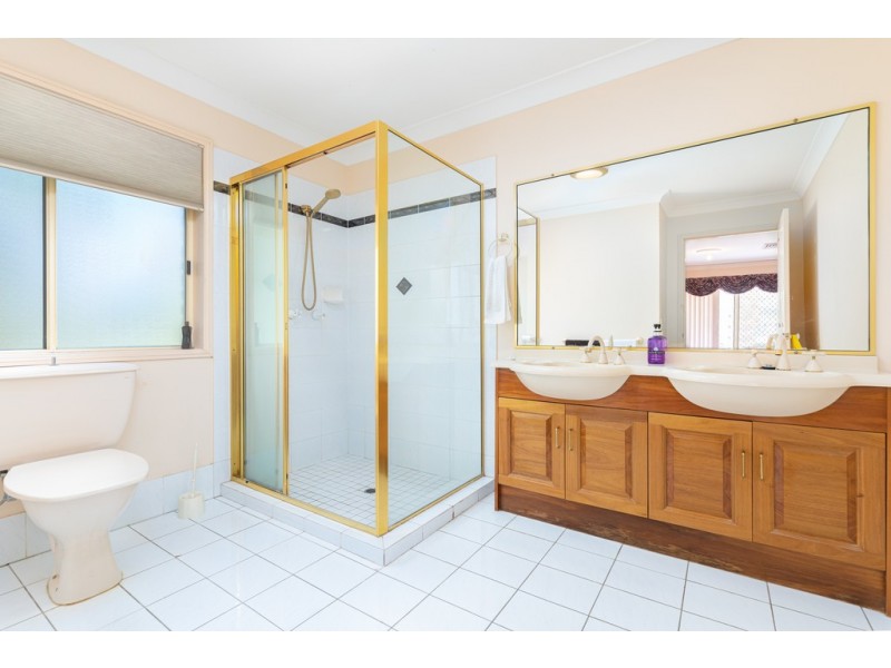 9 Quarrion Court, Warner QLD 4500