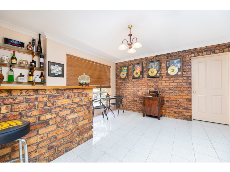 9 Quarrion Court, Warner QLD 4500