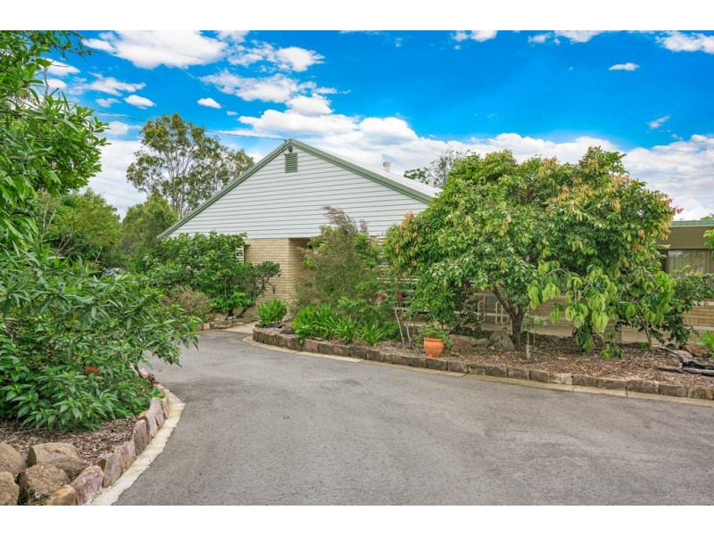 1 Grant Street, Whiteside QLD 4503