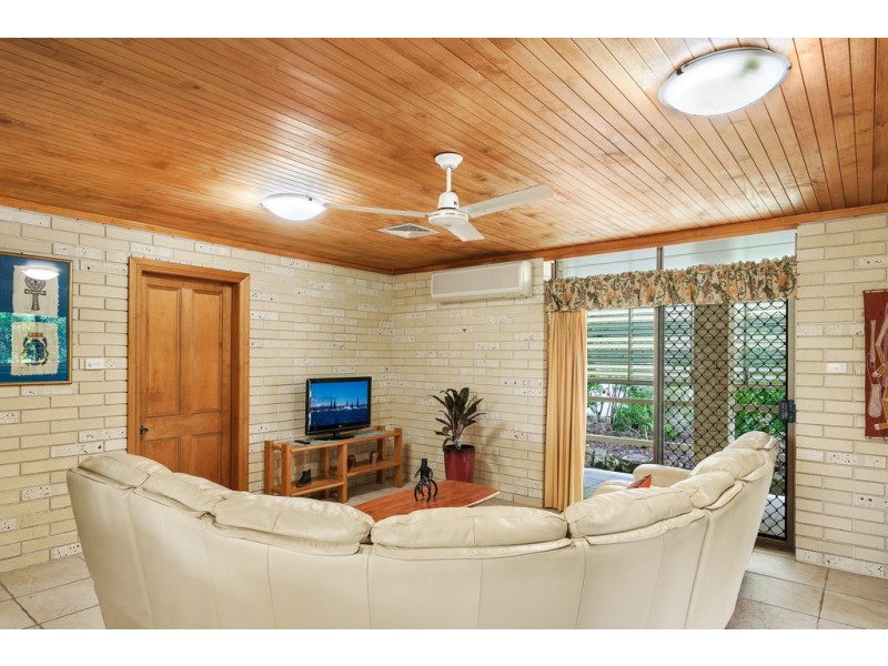 1 Grant Street, Whiteside QLD 4503