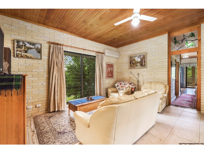 1 Grant Street, Whiteside QLD 4503