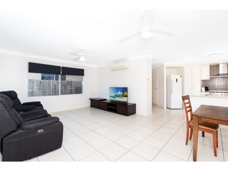 25 Daintree Circuit, North Lakes QLD 4509