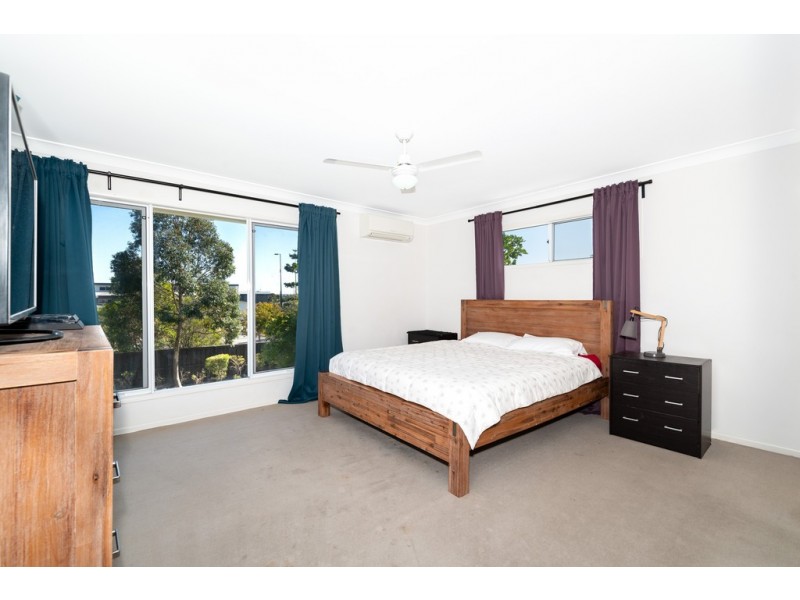 25 Daintree Circuit, North Lakes QLD 4509