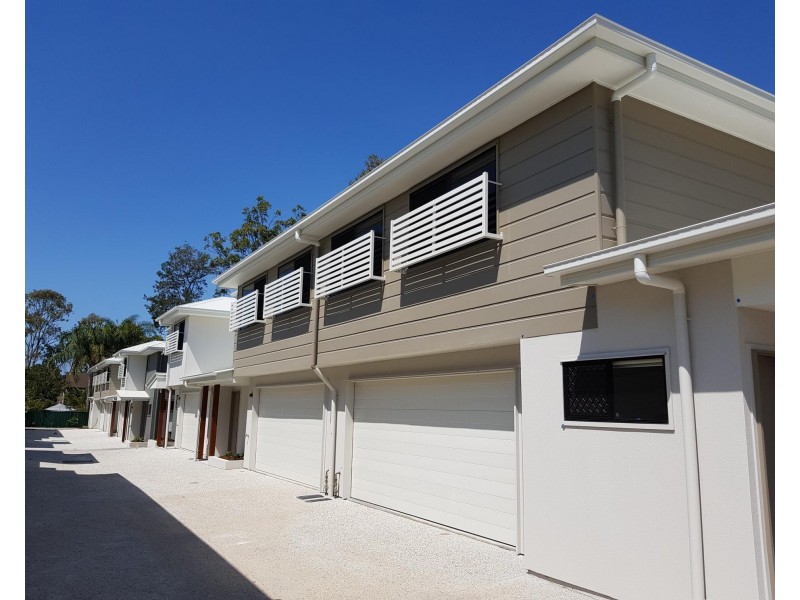 10/100 Spitfire Avenue, Strathpine QLD 4500
