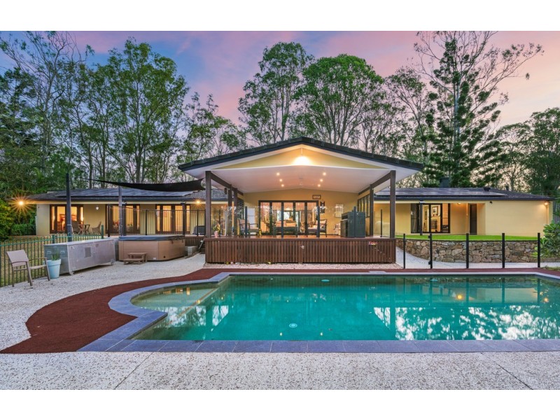 71 Whiteside Road, Whiteside QLD 4503