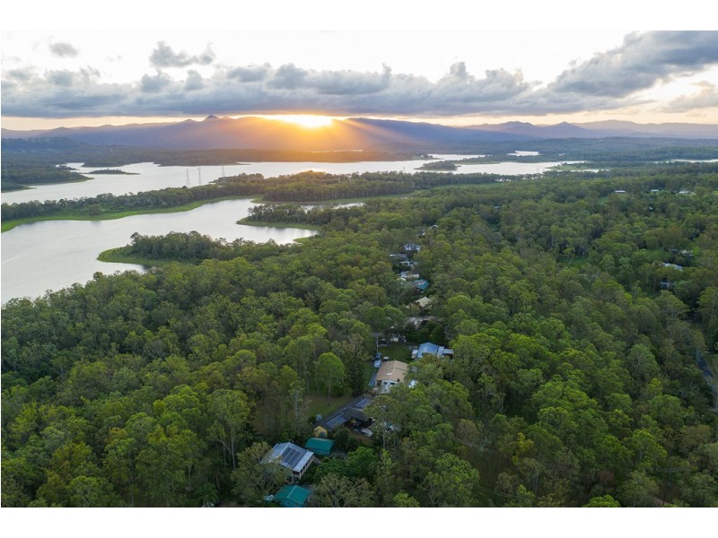 71 Whiteside Road, Whiteside QLD 4503