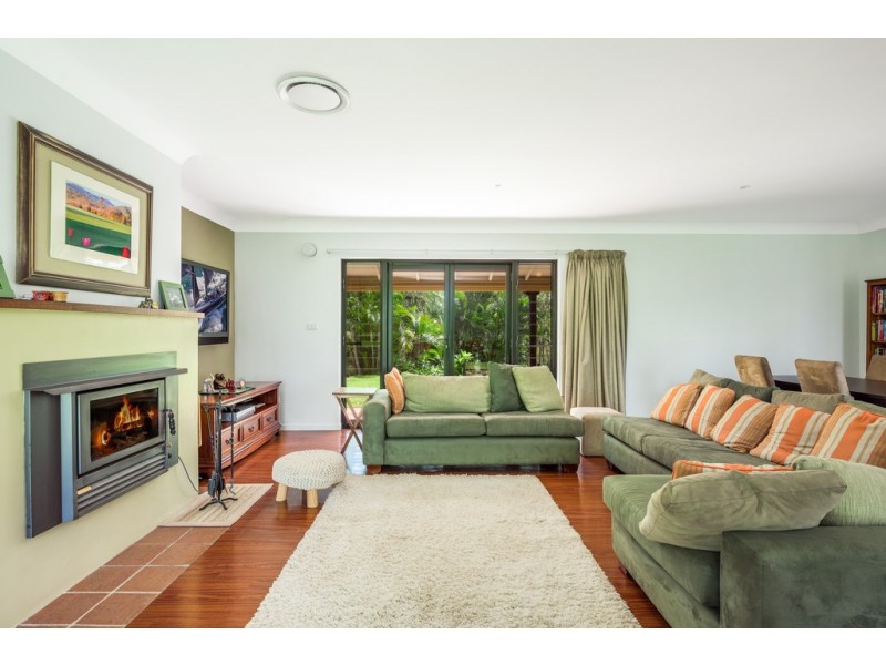 71 Whiteside Road, Whiteside QLD 4503