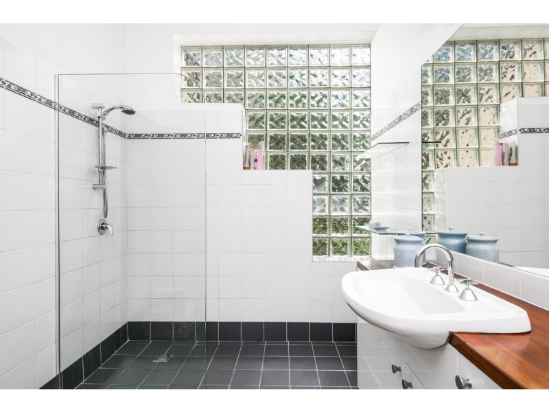 71 Whiteside Road, Whiteside QLD 4503