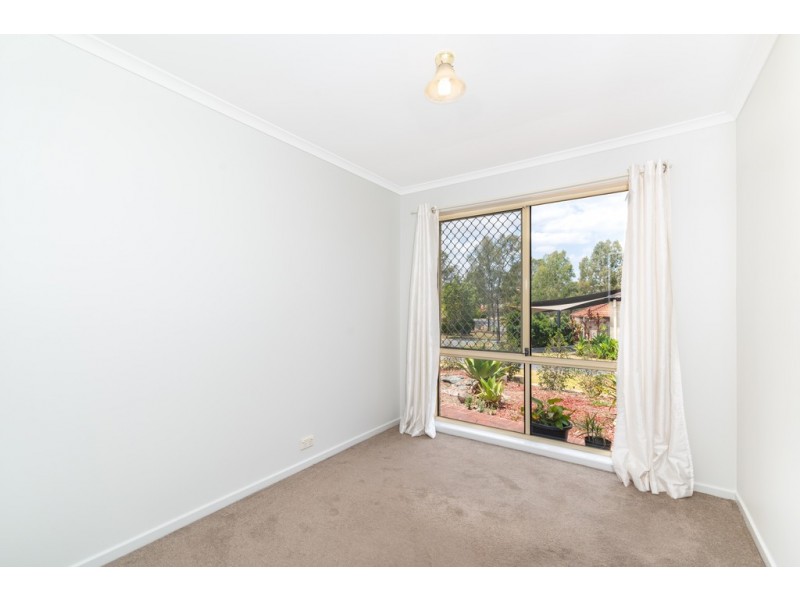 5 Kulara Place, Petrie QLD 4502