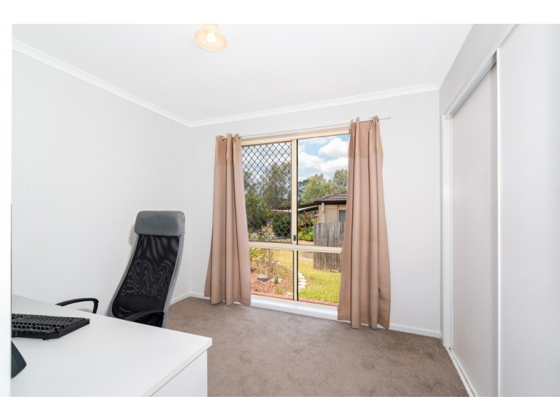5 Kulara Place, Petrie QLD 4502