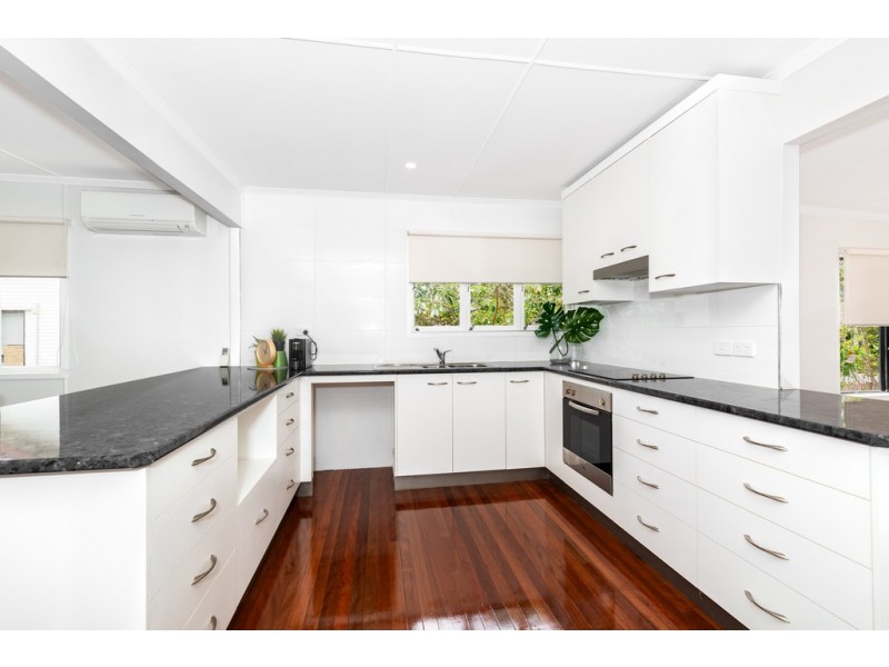 31 Bray Road, Lawnton QLD 4501