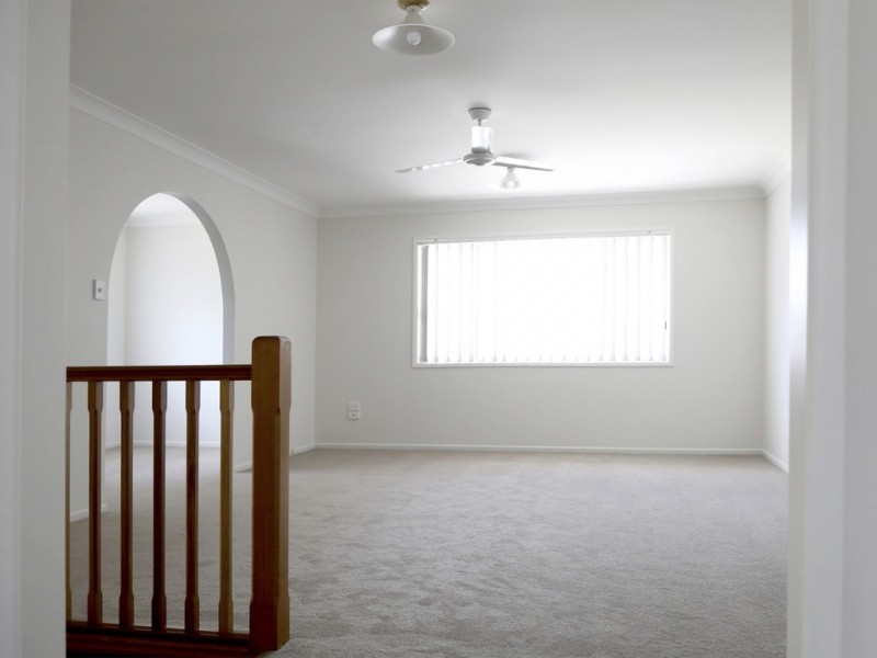 7 Reid Street, Petrie QLD 4502