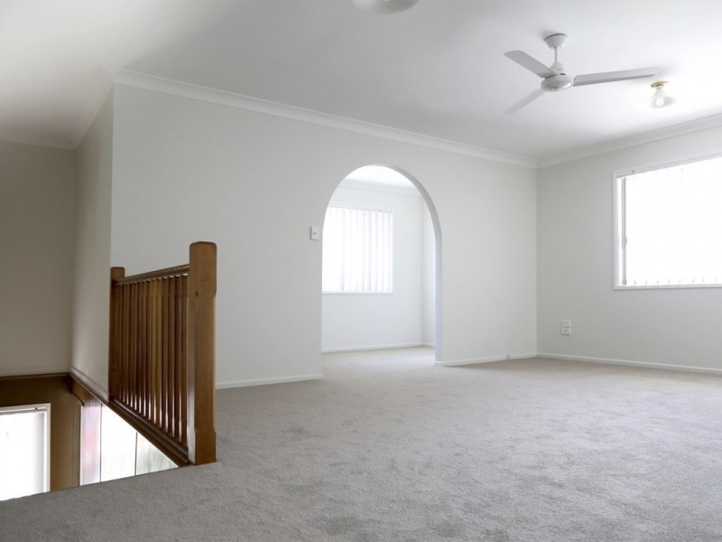 7 Reid Street, Petrie QLD 4502