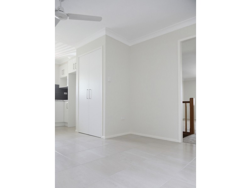 7 Reid Street, Petrie QLD 4502