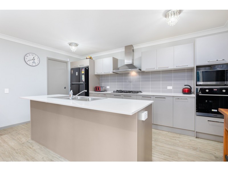 59 Carey Street, Warner QLD 4500