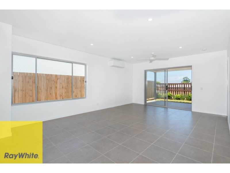 40 Gilvear Crescent, Strathpine QLD 4500