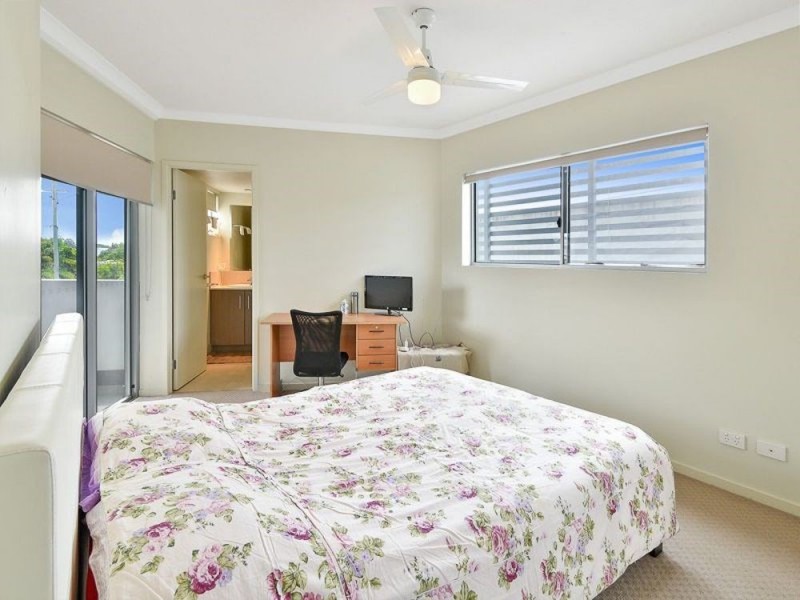 2/75 South Pine Road, Alderley QLD 4051