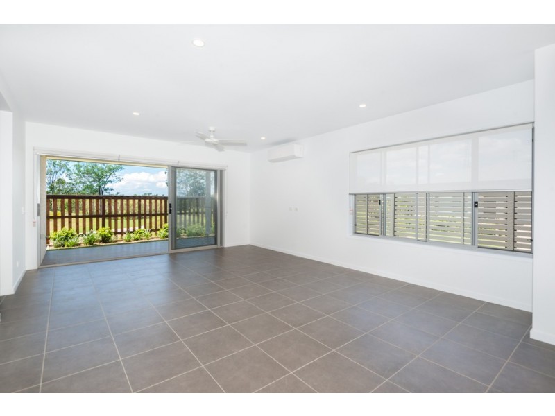32 Gilvear Crescent, Strathpine QLD 4500
