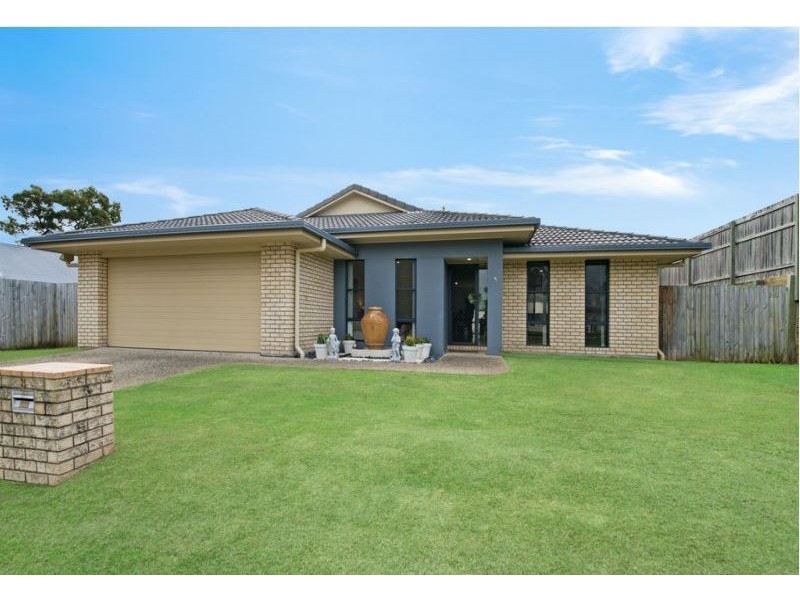 3 Elle Court, Cashmere QLD 4500