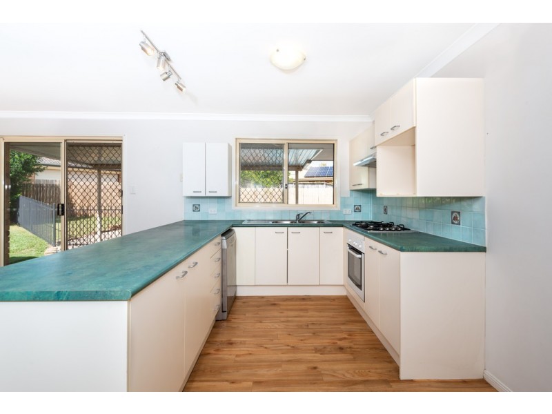 13 Paramount Drive, Warner QLD 4500