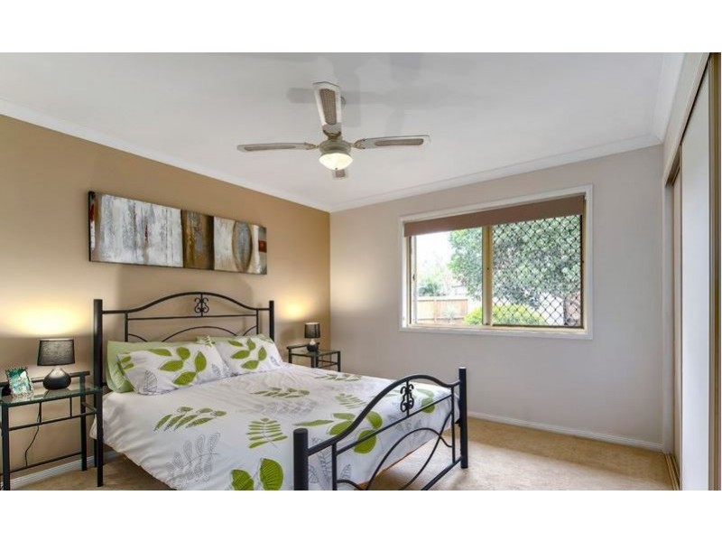 13 Paramount Drive, Warner QLD 4500