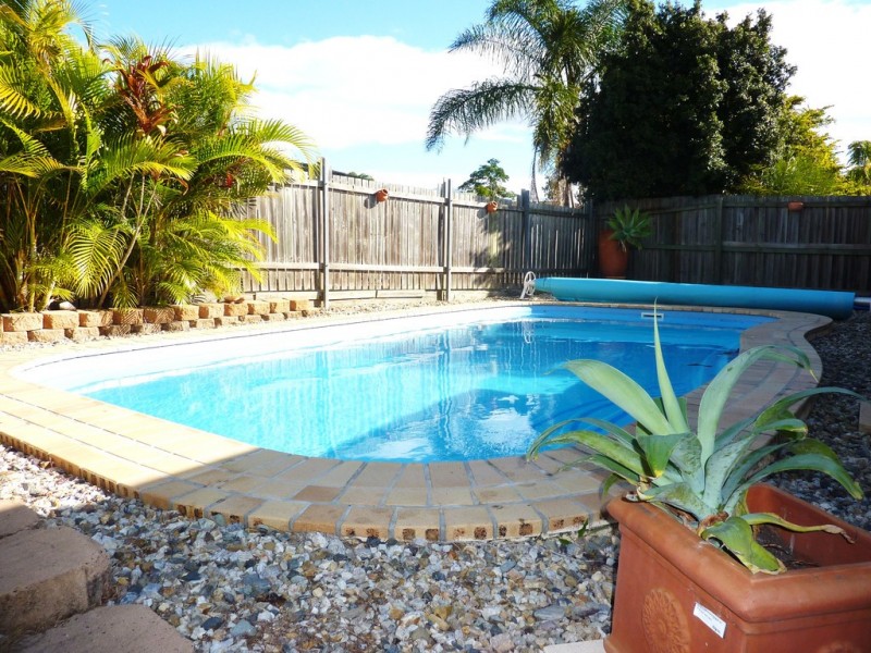 13 Paramount Drive, Warner QLD 4500